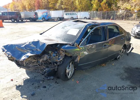 2003 Honda Accord 2.4 Ex из США, поврежденный, VIN 1HGCM56633A122653